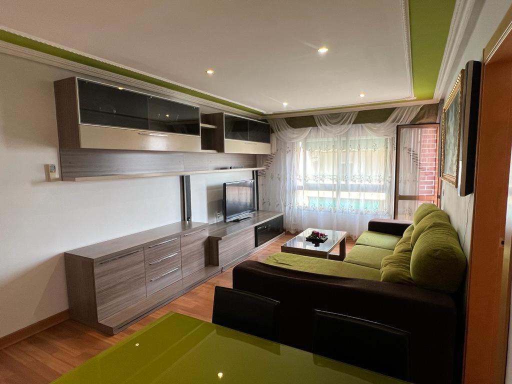 Appartement Apartamento D'Antoni Gaudi à Vila Seca Extérieur photo