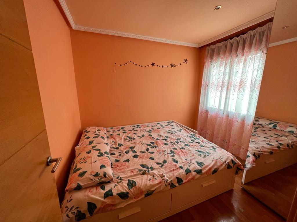 Appartement Apartamento D'Antoni Gaudi à Vila Seca Extérieur photo